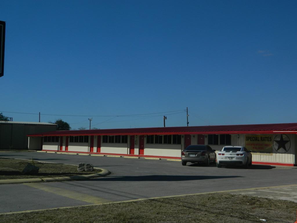 Freer Motel 外观 照片